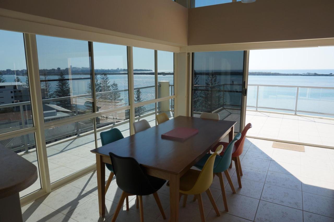 Moorings Beach Resort Калаундра Экстерьер фото